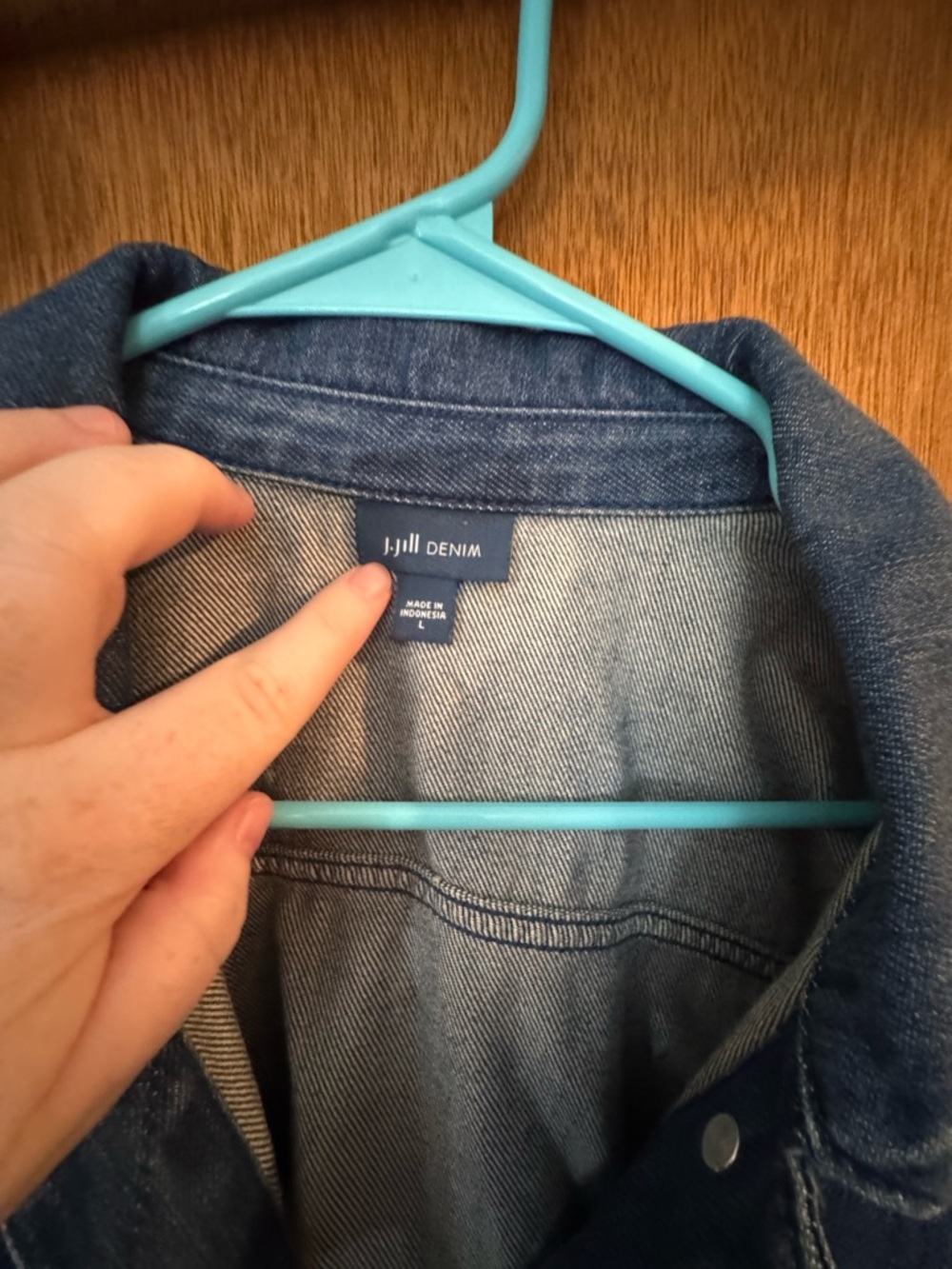 J. Jill Denim Jean Jacket in Medium Blue - Picture 2 of 2